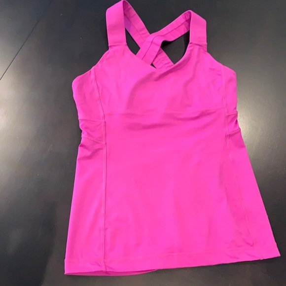 lululemon athletica Tops - Lululemon tank size 6